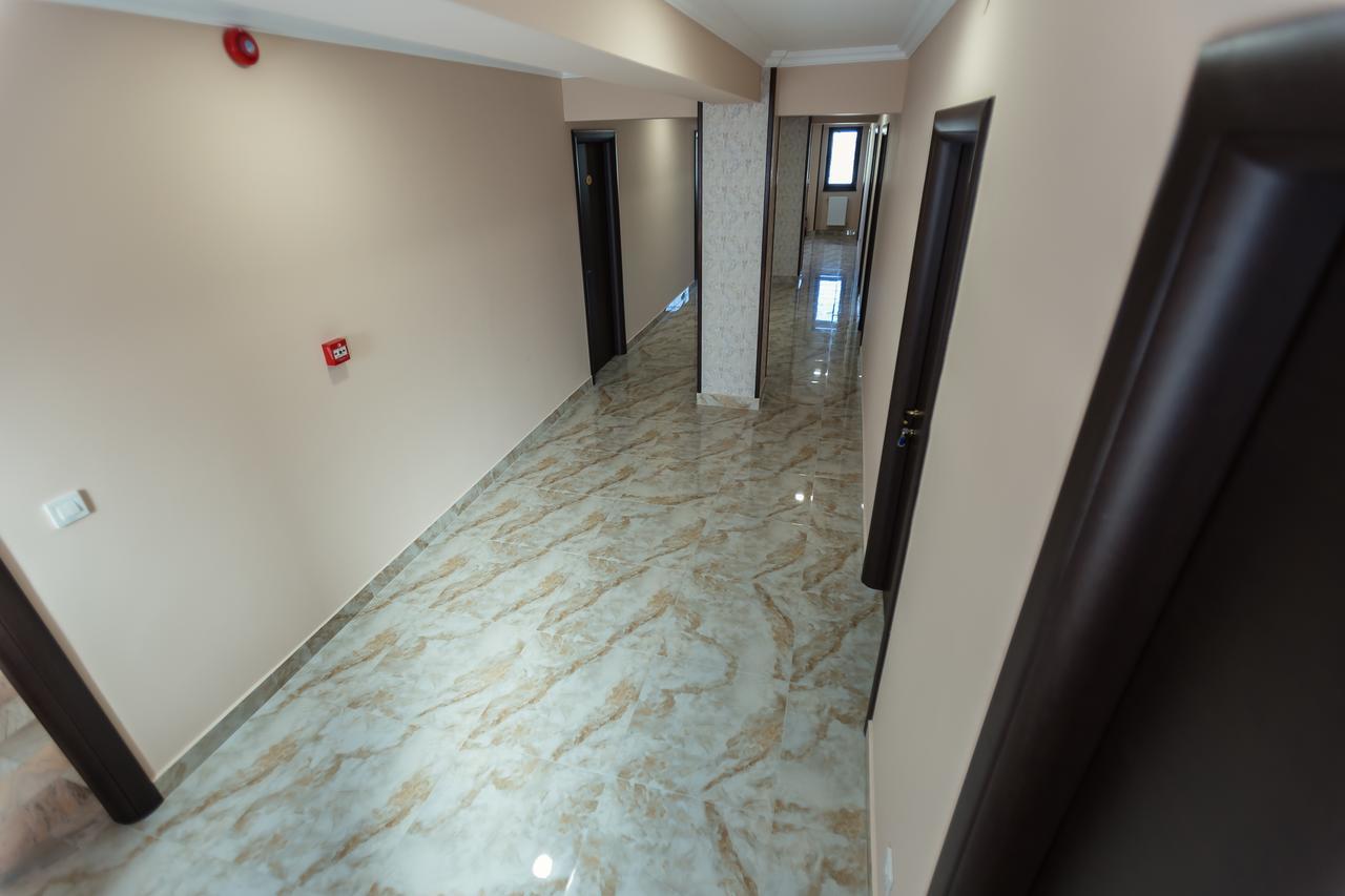 Express Residence Brăila エクステリア 写真