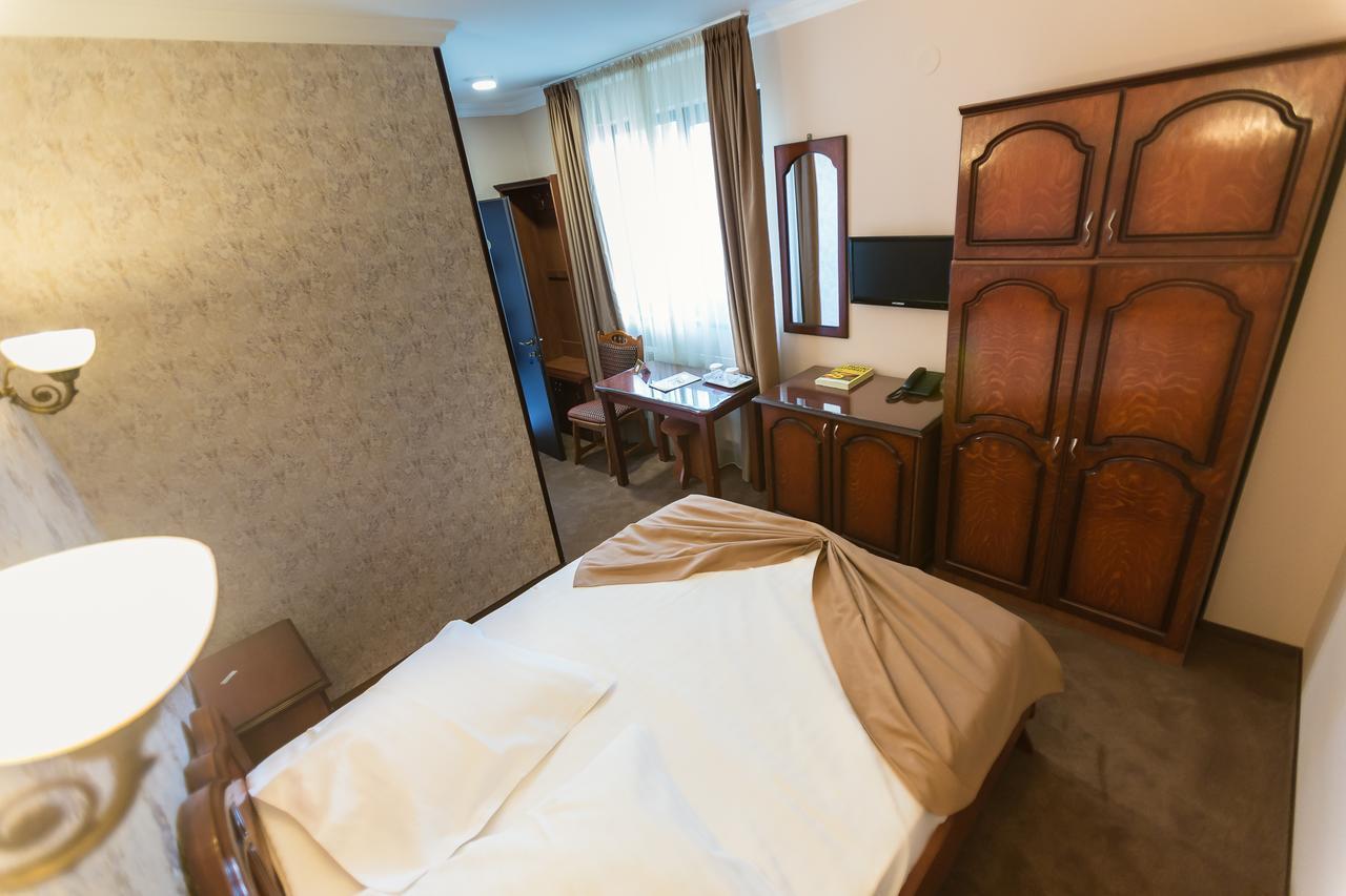 Express Residence Brăila エクステリア 写真